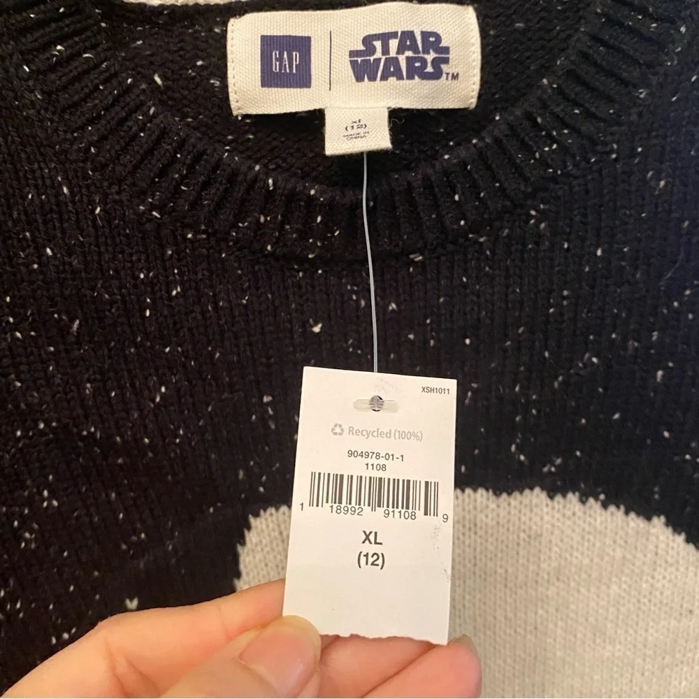 NWT~Gap STAR WARS Kids Black Darth Vader Sweater Size 12 Yrs-Unisex